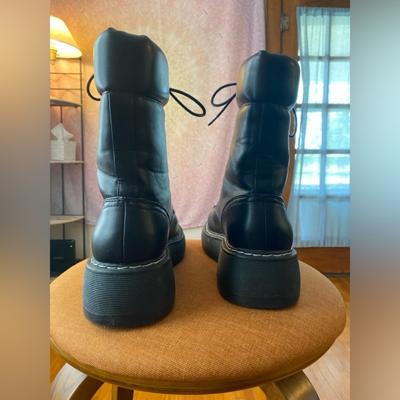 Lace-Up Platform Combat Boots, Truffle Collection, EU 40/US 9 - Picture 5 of 7